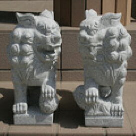 楽天市場】鷹の石彫刻品【BIGサイズ】自然石の台付きです。 迫力の 