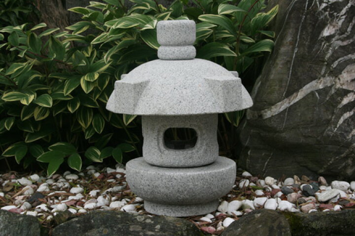 楽天市場】【送料無料】持ち運び簡単♪岬灯篭(1尺)(御影石)癒しの空間 