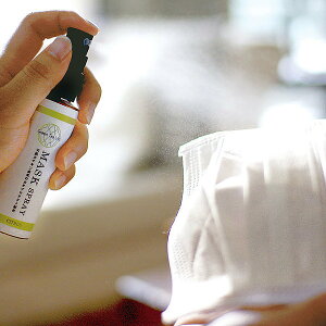 󌱐ւ̃v[gI }XNɃA}ƃECXubNIO[eB[{ A}EH[^[ RہERECX}XNXv[ VgX GREEN TEA LAB MASK SPRAY ANTIBACTERIAL WATER CITRUS
