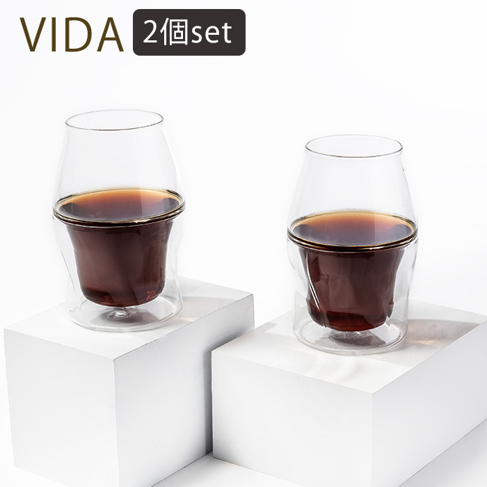 ２層構造で温度と味の変化を五感で感じるグラス まるでワイングラス 初売り コーヒーの味 香り 風味を最大限に引き出すように設計された次世代カップ ホットを持っても熱くない 1000円OFFクーポン対象 あす楽 コーヒーグラス 2個セット ZK VIDA 送料無料 買収