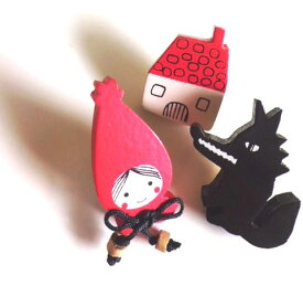 赤ずきん木製品 かわいいプッシュピン　オオカミとおうちセット Shinzi Katoh design red hood push pin - wolf house set