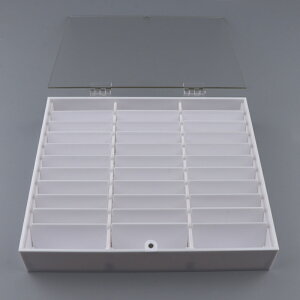 IdsANlC`bvfBXvCO\ȃlCA[g[{bNX