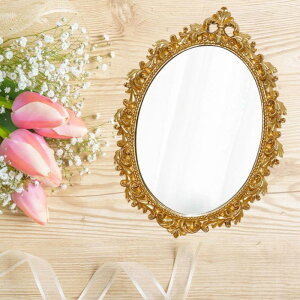 CNAbv~[hbVO[̃rO[̂߂̃Be[W̕ǂɎtꂽ