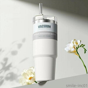 【送料無料】304ステンレス鋼 900ml ストロー付きタンブラー 直飲み 漏れない マグボトル 水筒 持ち運び コーヒー ストロー付き