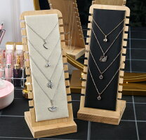 ネックレス 宝石 ディスプレイ Amazon Kigley ジュエリーディスプレイ バストネックレスディスプレイスタンド ネックレスマネキンホルダースタンド 展示小道具の販売 3個 セット, ベルベット 木製 ジュエリー収納 オンライン通販 ネックレス ディスプレイ 黒のマイクロファイバー素材セットジュエリーディスプレイマネキンバストディスプレイスタンドブレスレットイヤリ ギフトボックス VIQUTRG