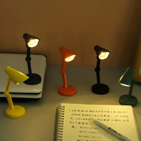 ＼マラソン期間 P10倍／ミニ磁気常夜灯 小型読書灯 北欧スタイル LED電気スタンド 寝室のヘッドボード ポータブル常夜灯 LEDライト 運びやすい