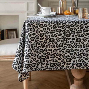 テーブルクロス おしゃれ ヒョウ柄 北欧風 厚手 布 マルチクロス 正方形 120x120cm テーブルカバー デスクマット ポリエステル 汚れ防止 耐熱 耐久性 食卓カバー テーブルマット 家庭用 店