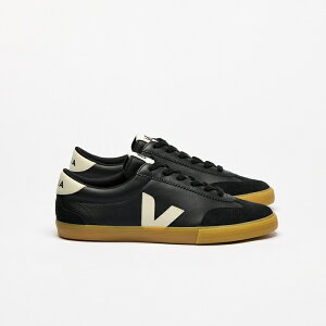 VEJA �X�j�[�J�[ ���f�B�[�X VOLLEY LEATHER BLACK PIERRE ���U�[ ���� �K���\�[�� �{���[ �o���[ VO2020510