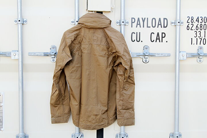 楽天市場】「DEADSTOCK BEYOND PCU LEVEL4 BORA JACKET」By BEYOND 
