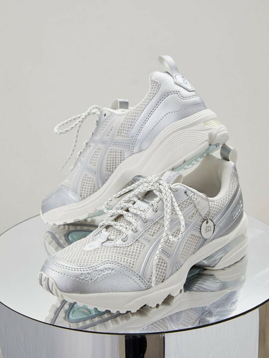 楽天市場】【ASICS meets SNIDEL】別注スニーカーGEL-1090V2 SNIDEL 