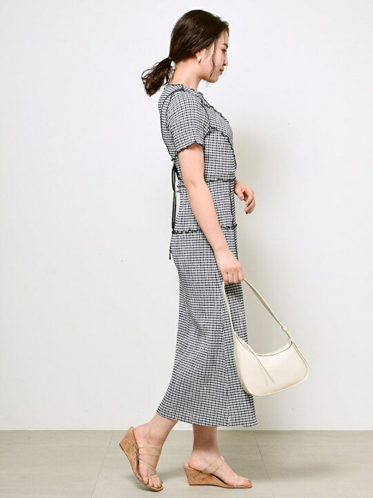 楽天市場】【SALE／50%OFF】【ONLINE限定】メローデザインワンピース  