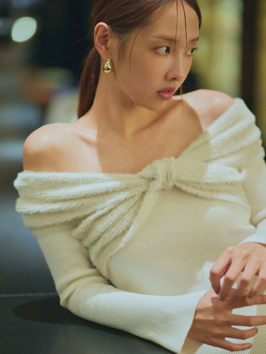 楽天市場】【SALE／50%OFF】【WEB限定】オフショルダーリボンニット  