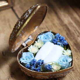 プロポーズ プリザーブドフラワー リングケース アクセサリーケース 花 誕生日プレゼント 結婚記念日 記念日 彼女 友達 プレゼント お祝い かわいい おしゃれ サプライズ ギフト 贈り物 箱パカ 結婚祝い 「ハートのリングケース」