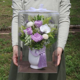 プリザーブドフラワー 仏花 大きい お供え 花 プリザーブドフラワー 喪中見舞い 初盆 お供え 大きめ 大型 花 胡蝶蘭 命日 お悔やみ ブリザーブドフラワー 仏事 贈り物 ギフト クリアケース入り 母 父 母の日参り 父の日参り お悔み お悔やみ 仏壇 「お供え花 紫雲」