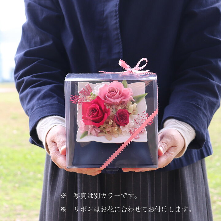楽天市場 喪中はがきが届いたら 初盆 お供え 花 喪中見舞い 供花 ギフト 花 プリザーブドフラワー お供え 花 額縁 誕生日 クリアケース お悔やみ 誕生日 猫 和風 和モダン 喪中はがきが届いたら ペット 犬 クレールm 小菊 花ギフト サンクスブーケ