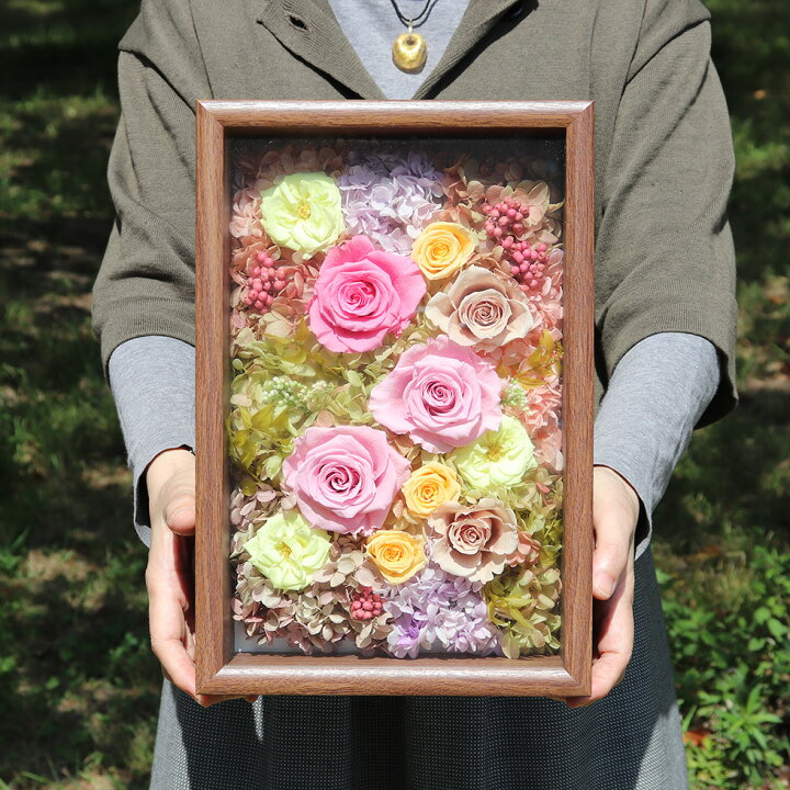 楽天市場 開店祝い 開業祝い 開院祝い 誕生日 プレゼント 結婚記念日 新築祝い 退職祝い カラーが選べます プリザーブドフラワー 額 銀婚式 両親 花 フラワーフレーム 壁掛け 女性 花 開業祝い おしゃれ 開院祝い 就任祝い 昇格祝い 昇進祝い 額縁アレンジ メヌエット