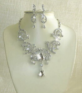 lbNXCOZbgWG[P[XDIAxXNɃXg[тXe[WEp[eB[tH[}EuC_yfBEeBAhbvz