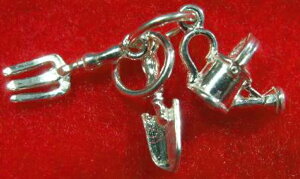 p[`[J^肤ɁIX^[OVo[925CMXVo[`[No.053uK[fjOZbgvAȃtH[NEWEEVxMtgɂȂI