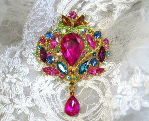 ؗȂrbOu[`obNr[̃sNLL{[~[_ȑ傫ŉ؂₩nɂtBbgWG[BOXuC_EtH[}ANZT[hXEX[cD