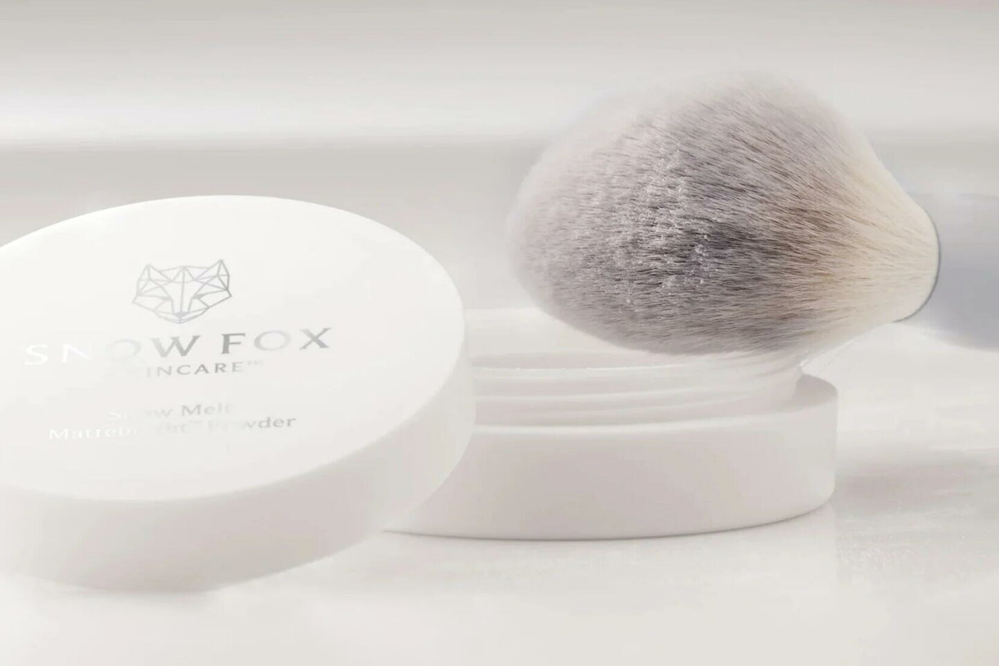 楽天市場 | SNOW FOX SKINCARE - 乾燥する冬こそ、仕上げにパウダーを 