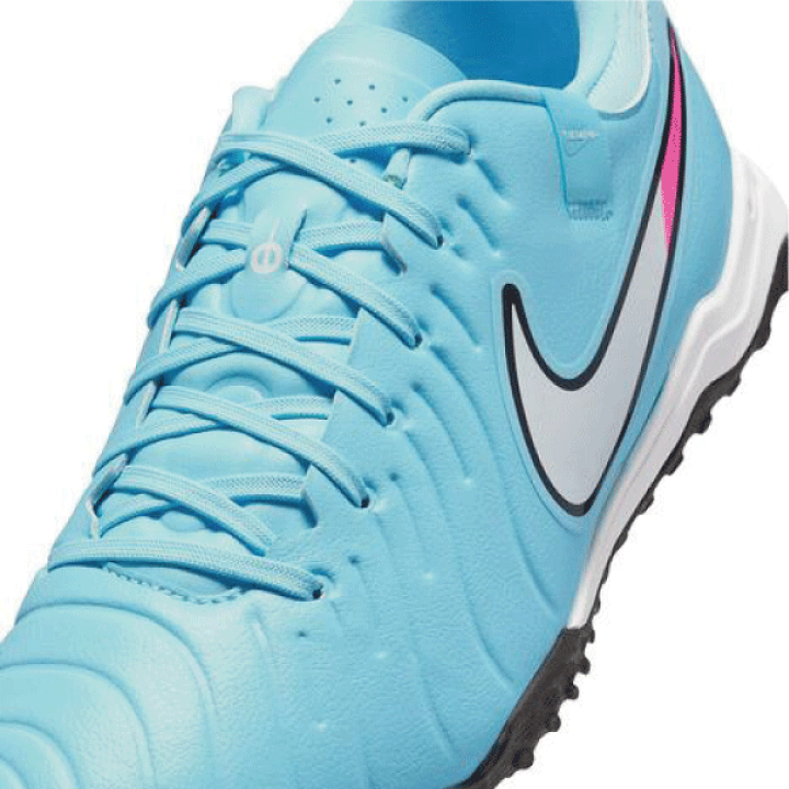 新品　NIKE レジェンド10アカデミーTF サッカー　トレシュー　白　26cm 新品 NIKE レジェンド10アカデミーTF サッカー トレシュー 25 白