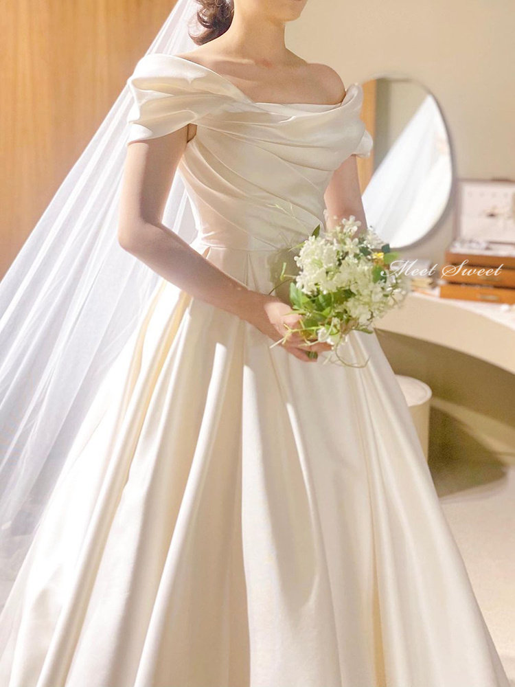 オールノット ウェディングドレス サテン ドレス 高級感 結婚式ドレス
