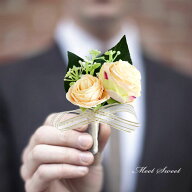 ピンク ブートニア イエロー リストブーケ 二次会 結婚式 ウェディング 花嫁 新郎 花婿 ブライズメイド …