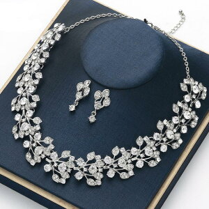 yP5{BLACK FRIDAYzEFfBOlbNX sAX Zbg [t ANZT[ OB  񎟉 \ t p[eB[ ԉŏ I EGfBOlbNX uC_