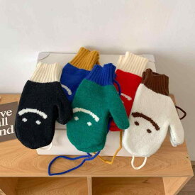 手袋 レディース かわいい スマイル ニコちゃん ニット手袋 秋冬 韓国 学生 自転車 防寒 あったか グローブ 首掛け 紛失防止