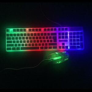 L[{[h }EX Zbg L USB C{[ obNCg Q[~O V2