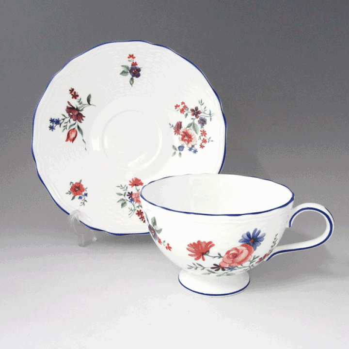 大きなお皿とティーカップ ＆ソーサタフェッタ フラワーwedgewood 楽天市場】ウェッジウッド タフェッタ フラワー ティーカップ