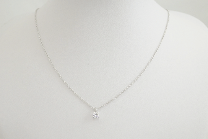 【美品】ティファニーソリティアpt950 ダイヤ0.27 SV1 ティファニー TIFFANY＆CO ソリティア チャネルセッティング