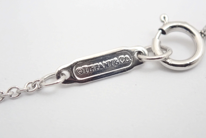 ティファニー ネックレス ソリティア Pt950 ダイヤ 0.21カラット 美品 TIFFANY&Co. ティファニー ネックレス レディース ソリティア 立