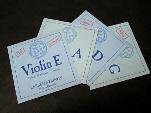�S�[���hE�� �V���o�[��D�� �Z�b�g �o�C�I������ ���[�Z�� LARSEN Violin E-Gold D-Silver set