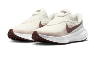 �ySALE�z�yNIKE�zHQ2415-002 Ws Revolution 8 EASYON WHITE/TATTOO �i�C�L ���{�����[�V���� �C�[�W�[ �I�� �X���b�|�� �z���C�g/�^�g�D�[ ��l�C �����Y�V���[�Y �X�j�[�J�[