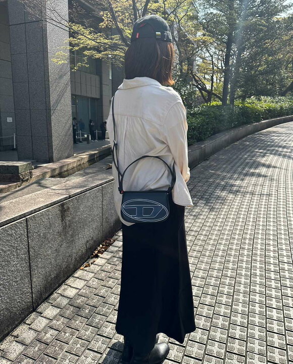 楽天市場】ディーゼル ハンドバッグ X08396 PR818 DIESEL 1DR ワンダー  