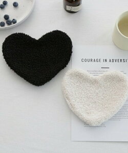 【大人気商品】コースター ハート ハート型 LOVE もこもこ 小物置き 敷き インテリア 雑貨 韓国 韓国ファッション 春 夏 秋 冬 オフィス カジュアル シンプル レディース 装飾 パッド 映え 小
