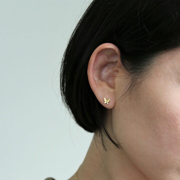 楽天市場】【Butterfly Pierce】 K10/K18/Pt900 バタフライ モチーフ 