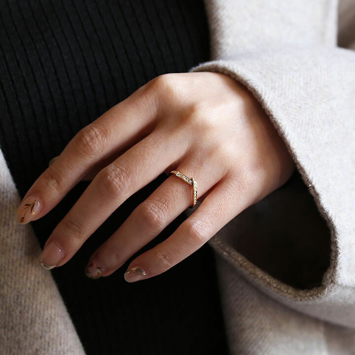 楽天市場】【Diamond Ribbon Ring / Baguette】 K10/K18/Pt900 