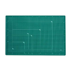 PLUS(プラス) プラス カッターマット 両面 A3 300×450mm グリーン 48-584 送料無料