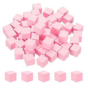 50個 木製ブロック 0.8" 正方形 天然木製ブロック未仕上げ 木製キューブ DIYクラフトアートプロジェクト 塗装装飾用 ピンク