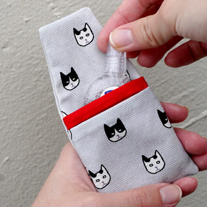 楽天市場 猫 目薬ケース ネコ柄 小物入れ 猫柄 目薬入れ イヤホン ポーチ 日本製 花粉症 雑貨 猫柄生地 猫グッズ ブランド メンズ レディース プレゼント かわいい オシャレ ハチワレ猫 白黒ブチ猫 ラッピング 1650円で送料無料 ホワイト 誕生日 Sotoneko Japan
