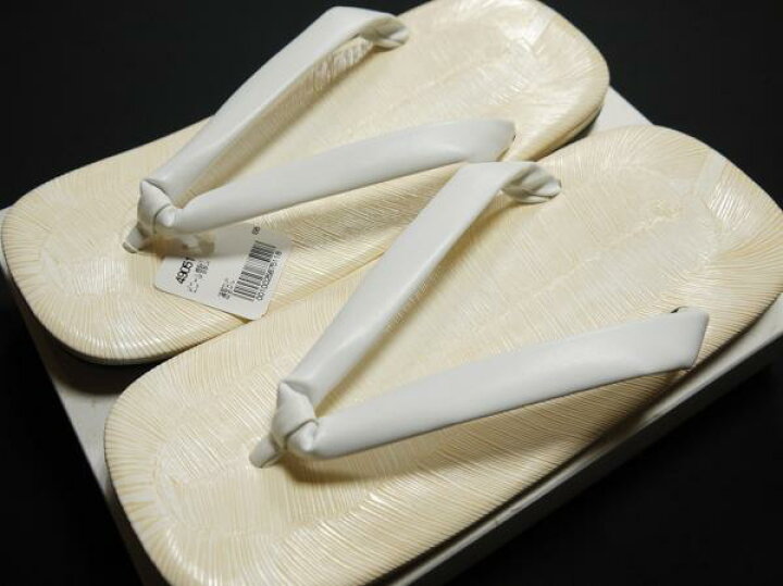 楽天市場】男性用 高級雪駄 メンズ男物 畳型押し 本牛皮底 白 M/L 