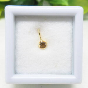 【天然石】グロッシュラー☆ガーネット☆約3ミリ前後。胸元キラリ☆プチシリーズ。ペンダントトップ☆限定☆ルースケース☆