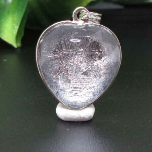 yVR΁zMxIn[gӂ灙y_ggbv17~Gibeon meteoriteS覐΁eICgF򗈁覐΁悠聙