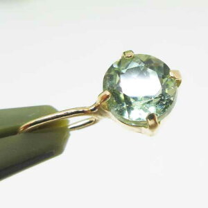 【天然石】コーネルピン☆約4ミリ前後☆K18☆胸元キラリ☆プチシリーズ☆ペンダントトップ☆ルースケース☆ソーティング済☆動画あり