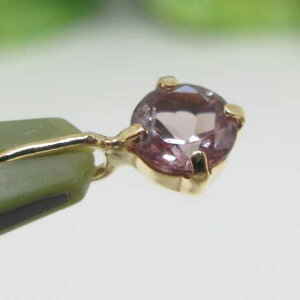 【天然石】カラーチェンジガーネット☆約3.5ミリ前後☆胸元キラリ☆プチシリーズ☆ペンダントトップ☆限定☆ルースケース☆動画あり