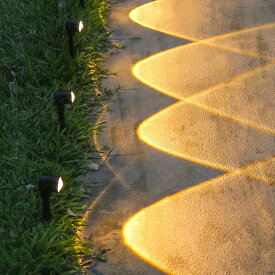 【4灯スポット】ソーラーライト ガーデンライト 屋外 防水 明るい LED 多結晶シリコン ソーラーパネル IP55 光センサーライト 壁掛け 差し込み 照明 分離型 庭 led ソーラー 光センサー 耐久性良い