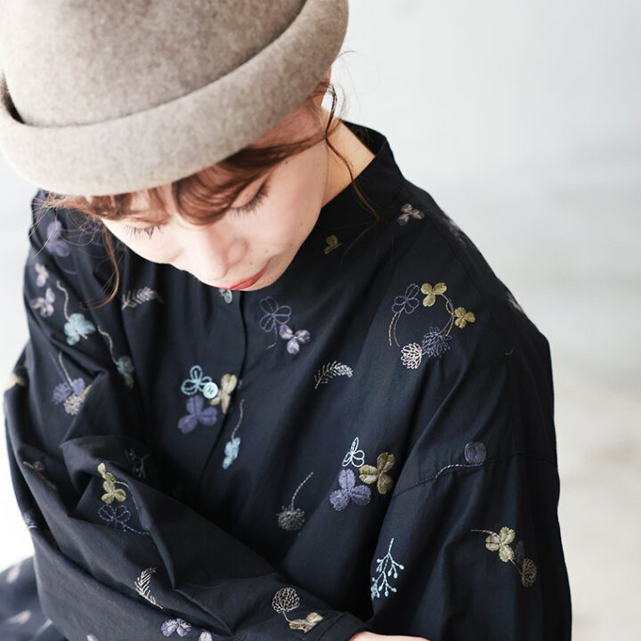 楽天市場】ちいさな花とクローバーのブラウス M/L/LL/3L/4L/5Lサイズ 