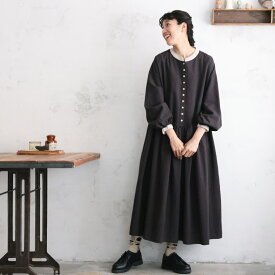 ふくろうと月 白襟のワンピース M/L/LL/3L/4Lサイズ レディース/ロング/Aライン/長袖/ノーカラー/バンドカラー/パフスリーブ/バルーンスリーブ/麻混/リネン混/配色/バイカラー